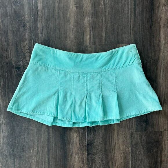 Vintage Steve & Barry's Corduroy Mini Skirt Pleated Light Blue Sz 12 Zip Closure - Picture 1 of 4